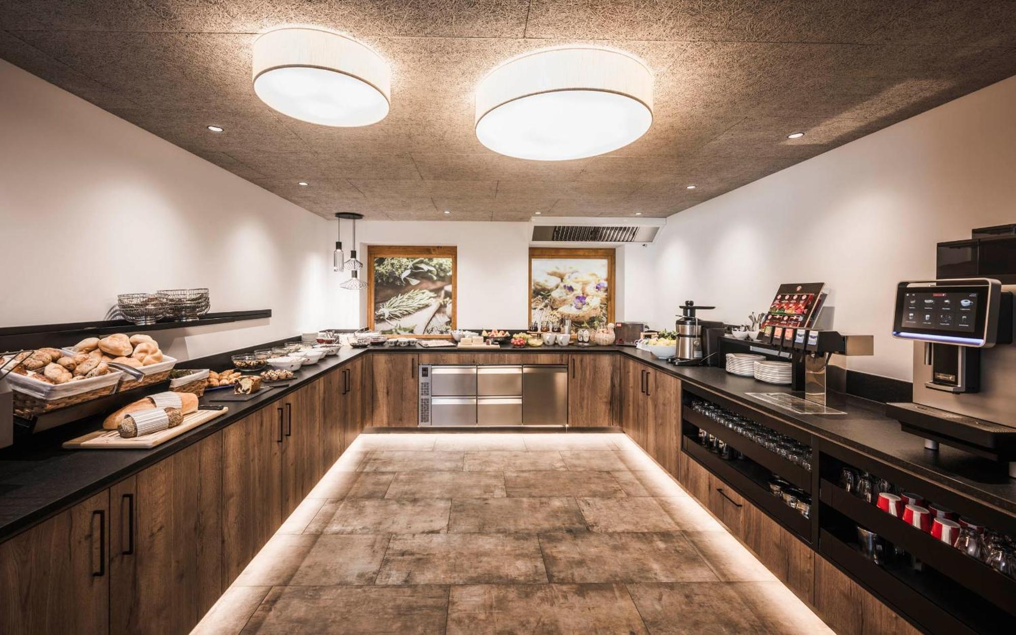 Hotel Schoelzhorn Superior 라시네스 외부 사진